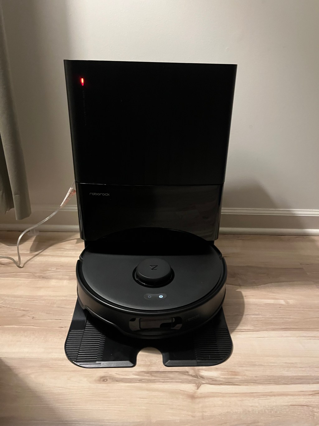 Best Robot Vacuum for Dog Owners: Why We Tried Again After a&nbsp;Disaster