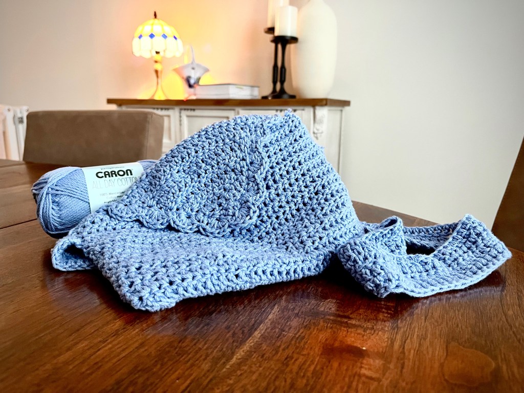 Finished crochet purse